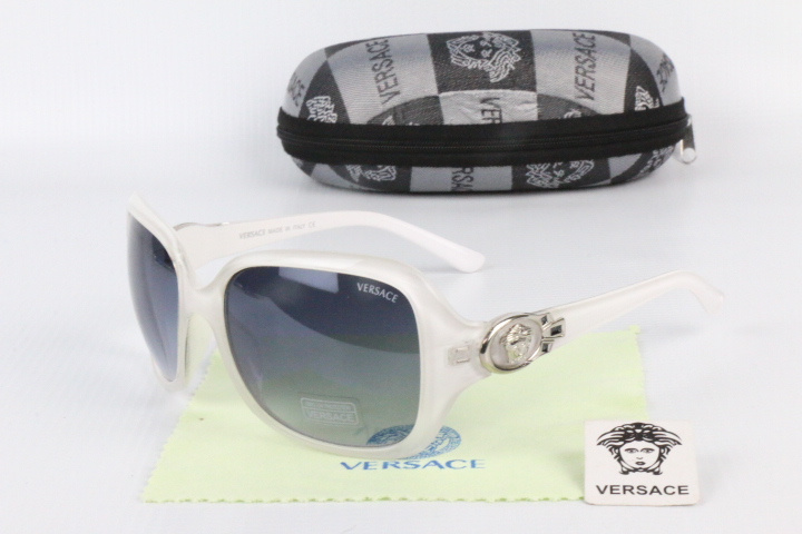 Versace Boutique Sunglasses 052